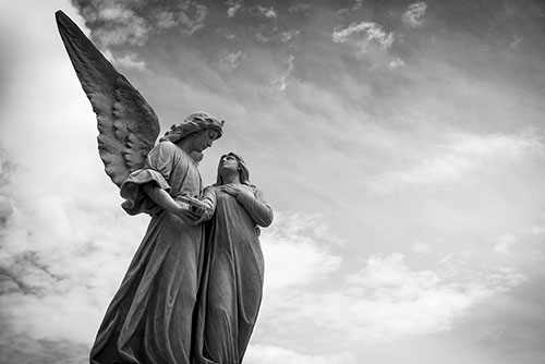 Trauerbegleitung von Wohnstudio Neuhaus in Essen Burgaltendorf